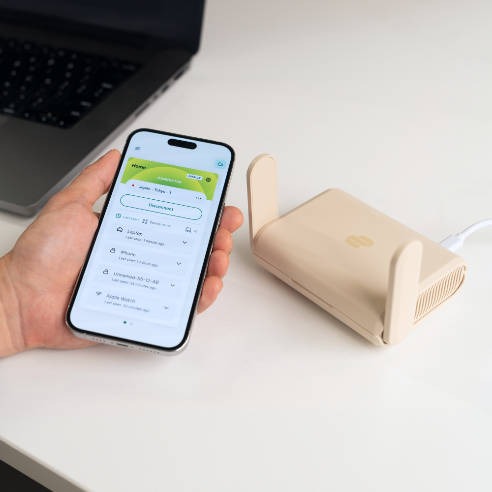Aircove Go + 6-Month ExpressVPN Subscription