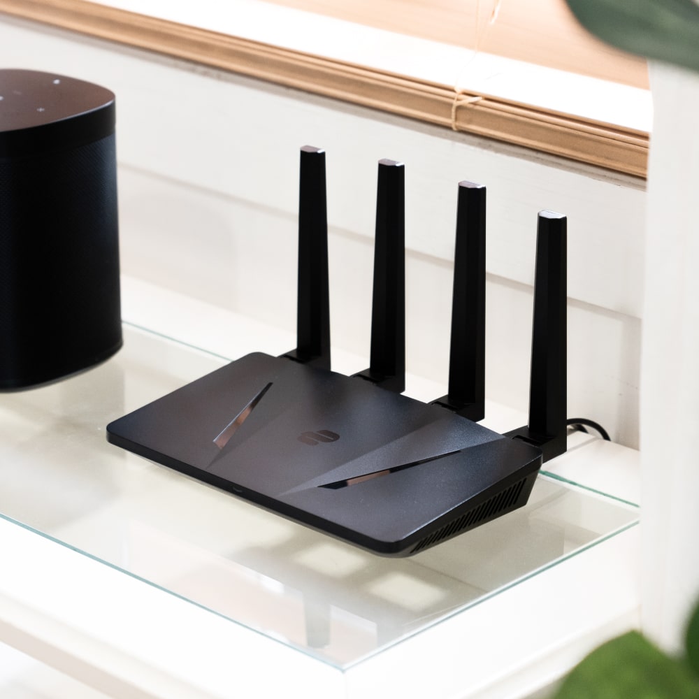 Aircove + 6-Month ExpressVPN Subscription
